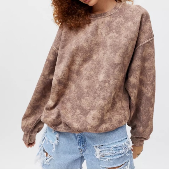 Disney Tops - DISCONTINUED BROWN PLUSH DISNEY MICKEY MOUSE CREWNECK SWEATSHIRT SIZE MEDIUM